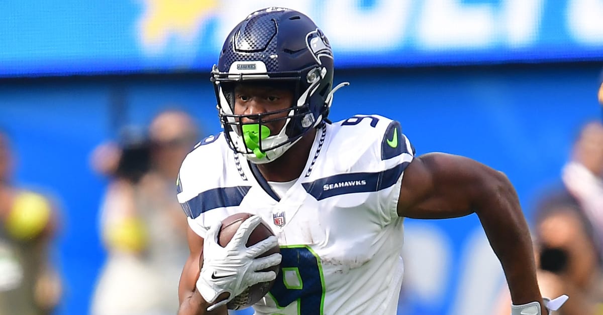 Fantasy Alert: Seahawks' Kenneth Walker III Touted as 3-Down RB by