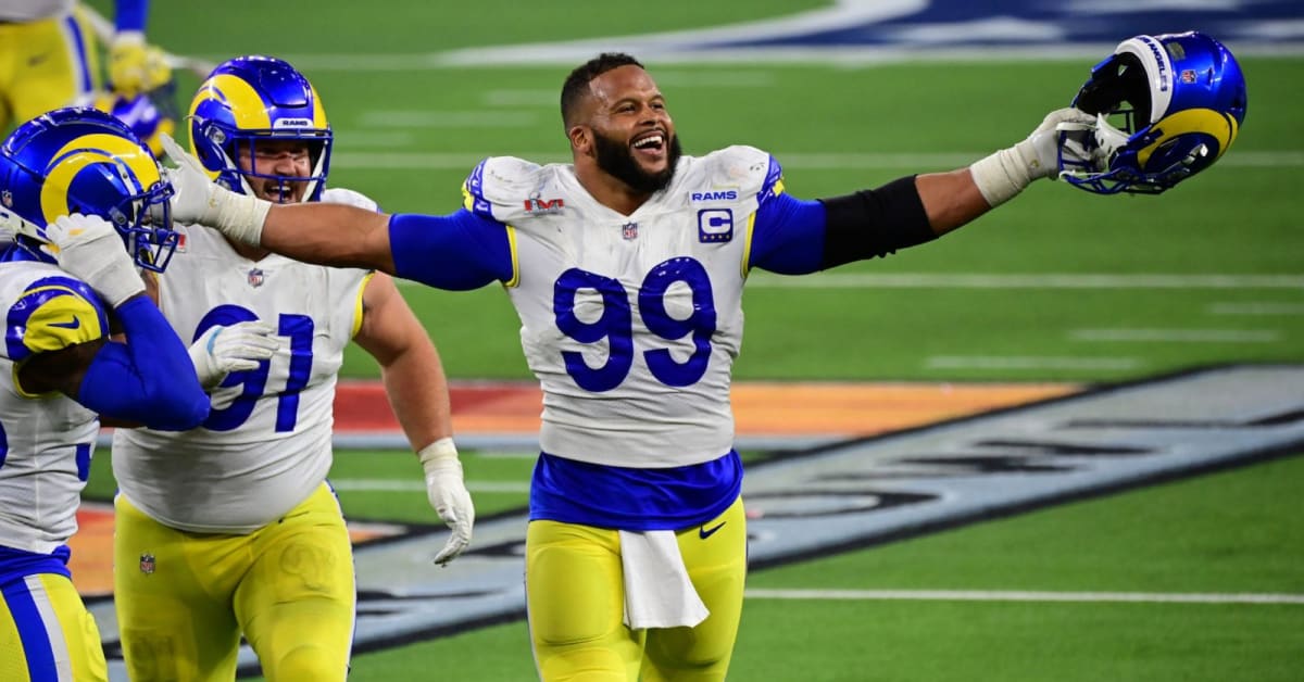 Aaron Donald Records 100 Sacks - Sports Illustrated All Hogs News, Analysis  and More