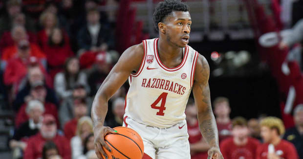 Razorback Fans Shower Davonte Davis with Love, Avoid Speculation ...