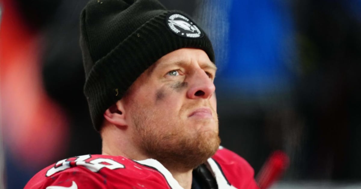 J.J. Watt had 'heart shocked back into rhythm,' NFL world reacts