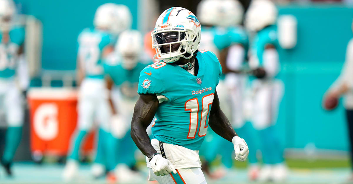 Dolphins vs. Patriots Most Popular SNF Prop Bets: Tyreek Hill, Jaylen  Waddle, Mike Gesecki