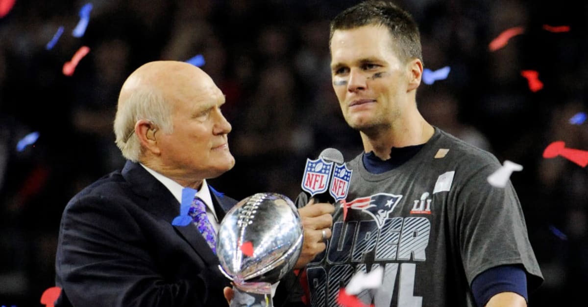 Tom Brady declares it 'Michigan's year' in Fox Sports debut