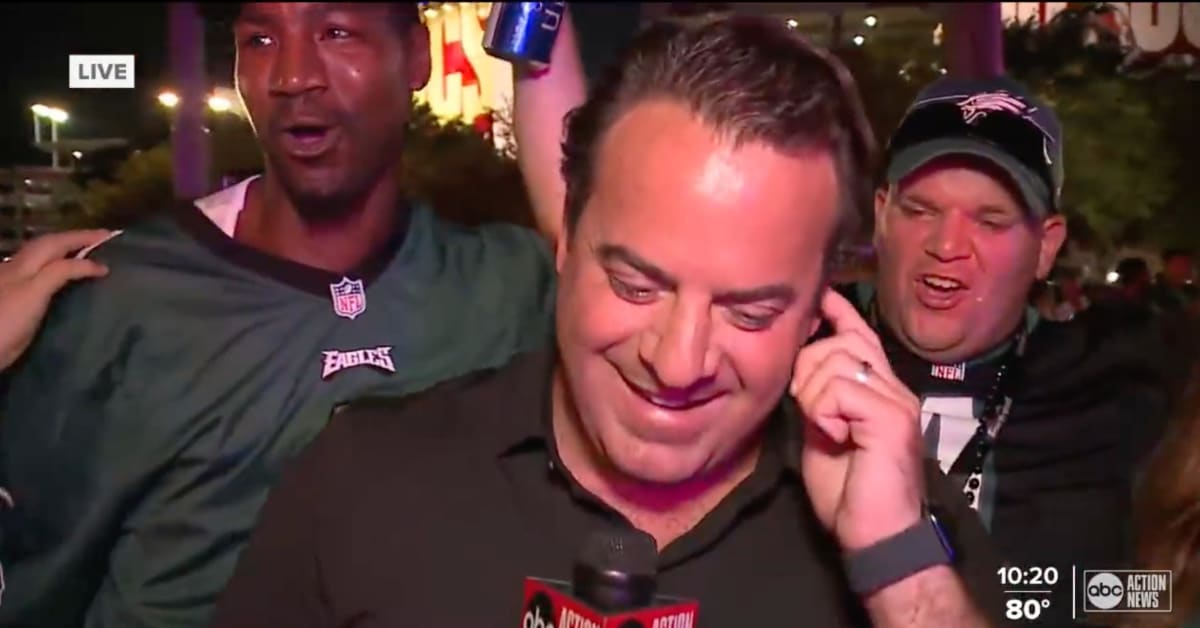 Eagles Fans Turned Tampa Reporter's Live Shot After 'MNF' into a Total Mess  - Sports Illustrated