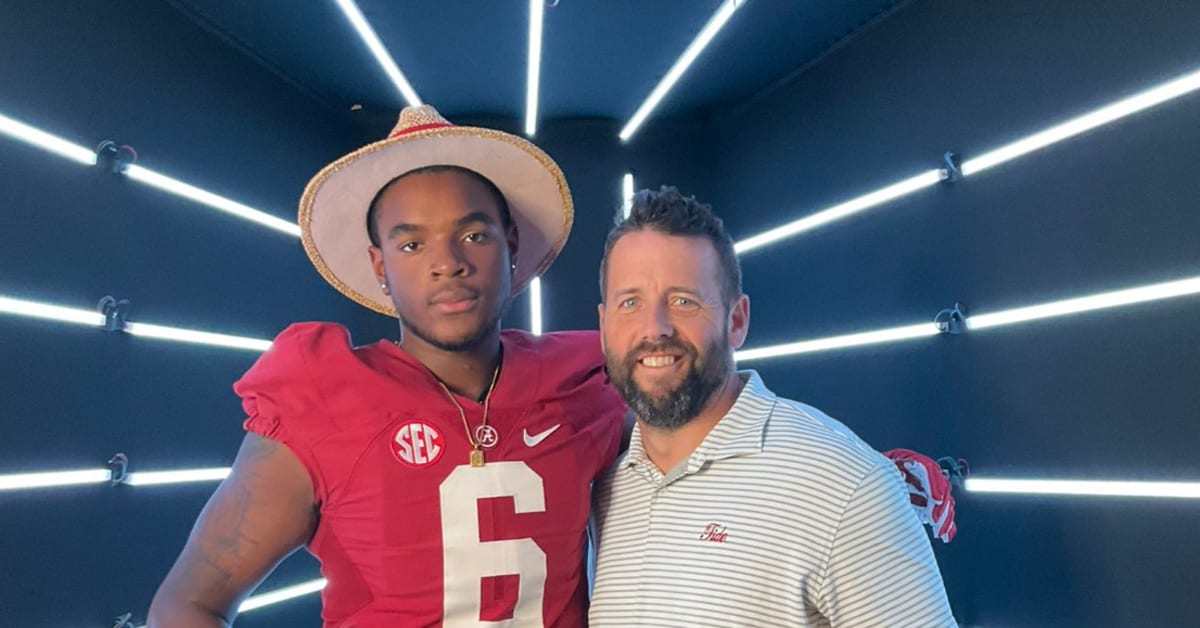 2025 Five-Star Edge-Rusher Decommits From Alabama - Sports Illustrated ...