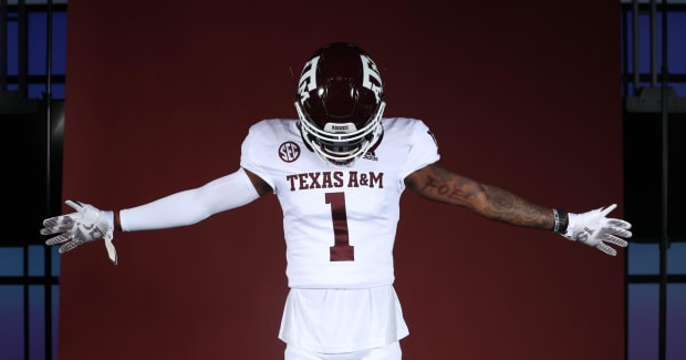 Texas Longhorns Commit Johntay Cook Trolls Texas A&M Aggies Evan ...