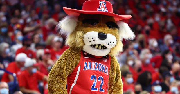 Kansas Jayhawks at Arizona Wildcats Preview: A Ranked Opportunity
