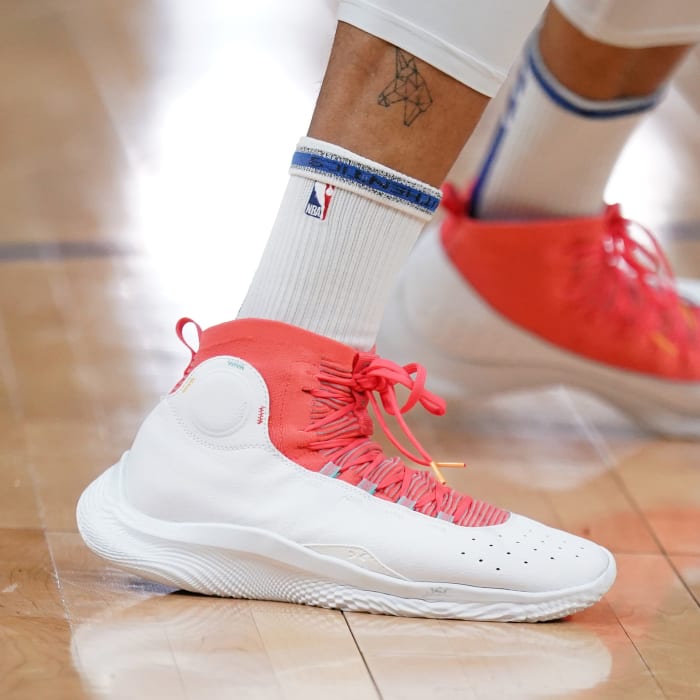 Stephen curry cheap 4 sneakers