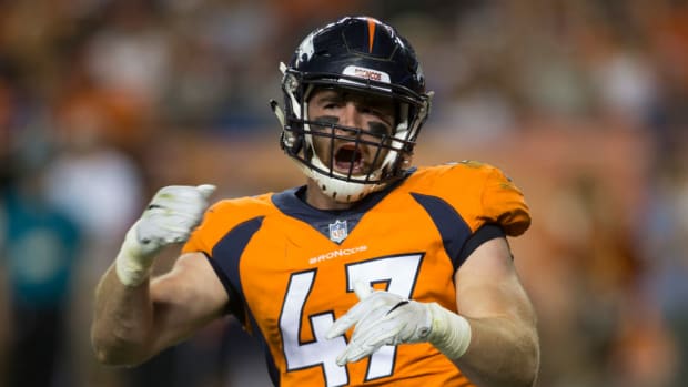 Denver Broncos linebacker Christopher Allen (45) stands on the sideline  during an NFL football game against the San Francisco 49ers, Saturday, Aug  19, 2023, in Santa Clara, Calif. (AP Photo/Scot Tucker Stock Photo - Alamy