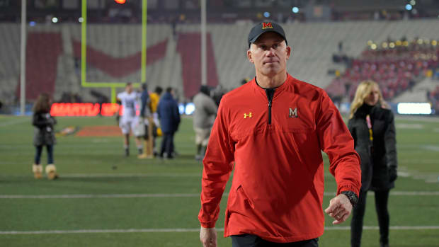 Maryland Football Players Walk Out Of Team Meeting With Dj