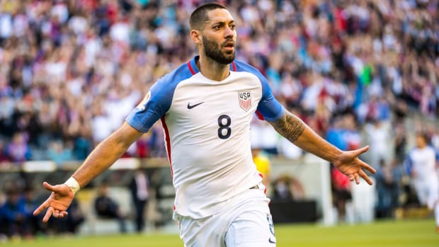 clint dempsey usa jersey