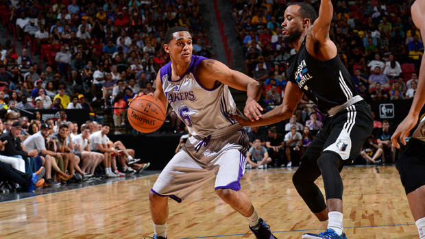 Lakers Jordan Clarkson Jumped Over Kendall Jenner At