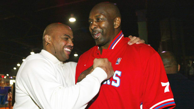 Moses Malone's Birthday: Dr. J Remincises About 76ers Great - Sports ...