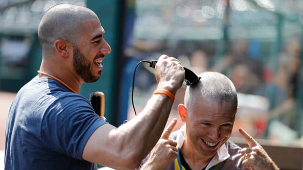 Chicago Cubs Respect Bald Event Shaves Heads For Cancer Sports Illustrated 