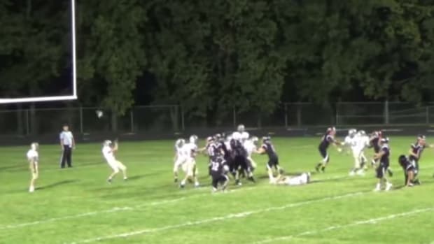 Video: Female kicker hits kick returner hard - Sports ...