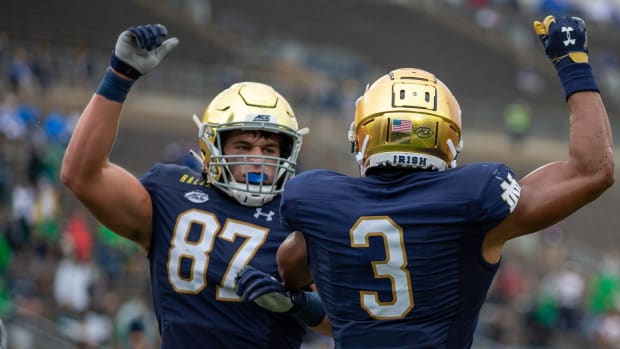 Jeremiah Owusu-Koramoah Could Be The Super Bowl Answer For The Cleveland  Browns - Sports Illustrated Notre Dame Fighting Irish News, Analysis and  More