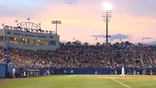 Florida Gators Baseball Week in Review: Miami, North Florida and Samford -  Sports Illustrated Florida Gators News, Analysis and More