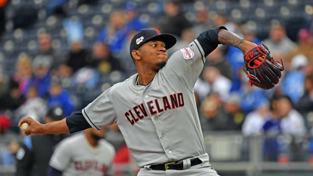 Getting Traded For Great Pitching is Nothing New For DeShields Family -  Sports Illustrated Cleveland Guardians News, Analysis and More