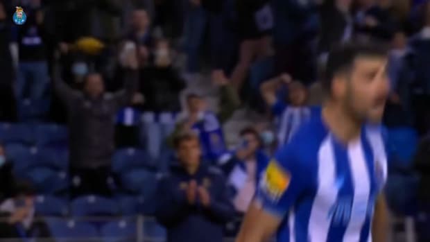 FC Porto trash Tondela at Estádio do Dragão