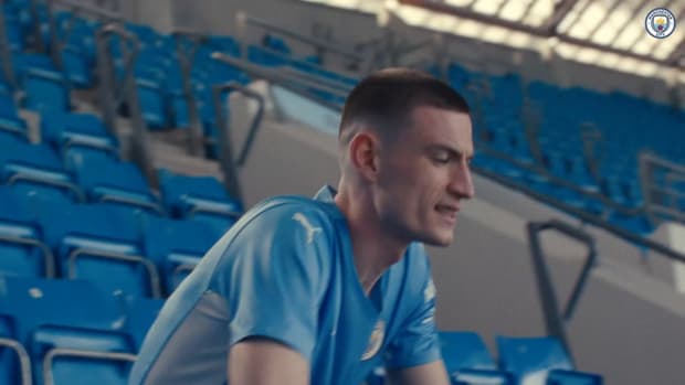 Manchester City unveil 2021-22 home kit