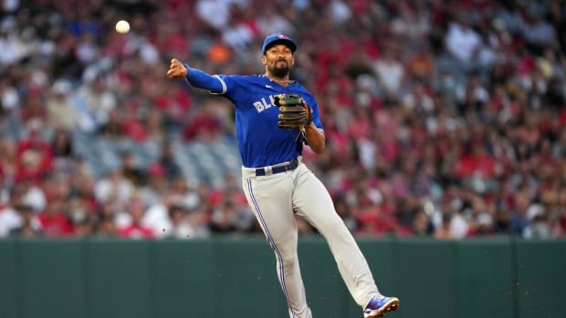 Blue Jays To Require Full Vaccination Eye Potential Rogers Centre Capacity Increase Sports Illustrated Toronto Blue Jays News Analysis And More