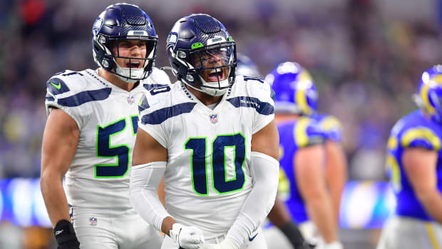 Giants vs. Seahawks props, odds, bets, AI predictions, MNF picks: Geno  Smith over 250.5 passing yards 