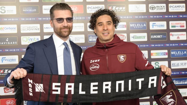 Guillermo Ochoa y D.S. De Sanctis de US Salernitana