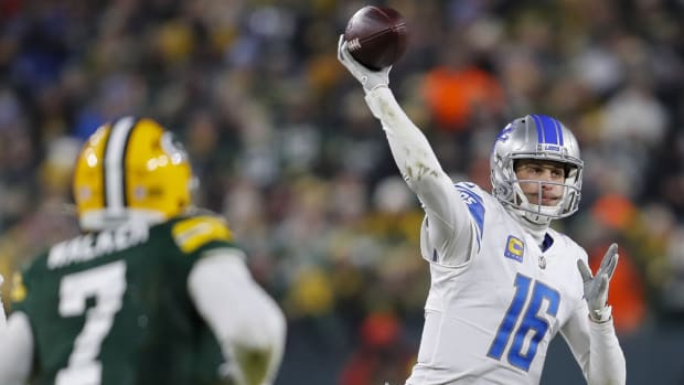 Detroit Lions place kicker Dominik Eberle makes an extra point