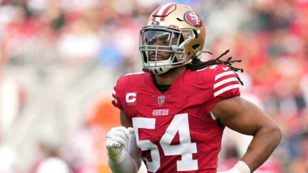 Linebacker (54) Fred Warner of the San Francisco 49ers against the Houston  Texans in an NFL