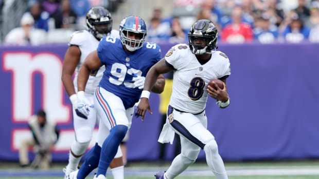 New York Giants 2023 UFA Primer: LB Jarrad Davis - Sports Illustrated New  York Giants News, Analysis and More