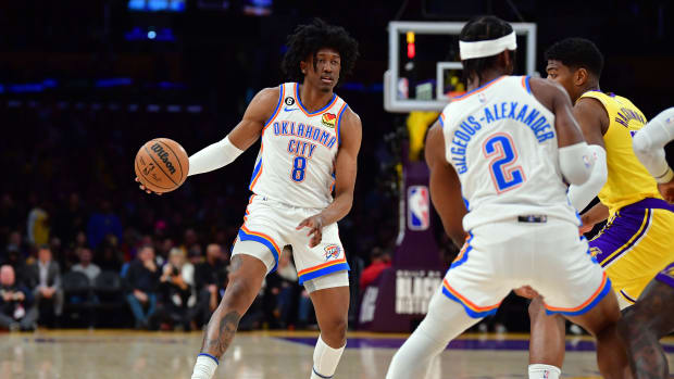 Swinging For The Fences: Grading The OKC Thunder's 2022 NBA Draft Haul -  Sports Illustrated Oklahoma City Thunder News, Analysis and More