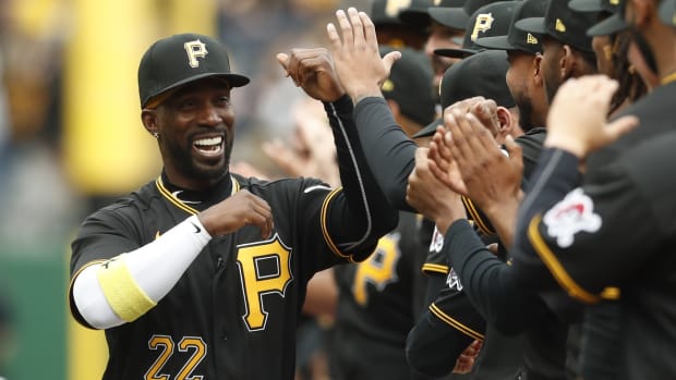 Pittsburgh Pirates' Andrew McCutchen Records 2,000th Career Hit in