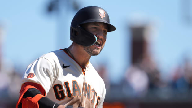 SF Giants offense erupts for seven homers in 12-3 win over White