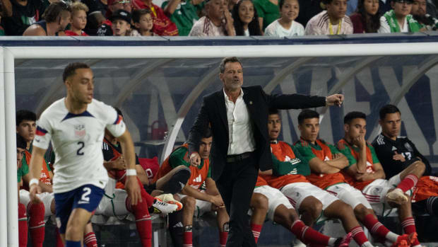 Diego Cocca dirigió su tercer partido con México ante Estados Unidos con empate 1-1