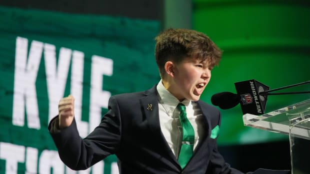 Make-A-Wish recipient Kyle Stickles announces the New York Jets fifteenth overall draft pick