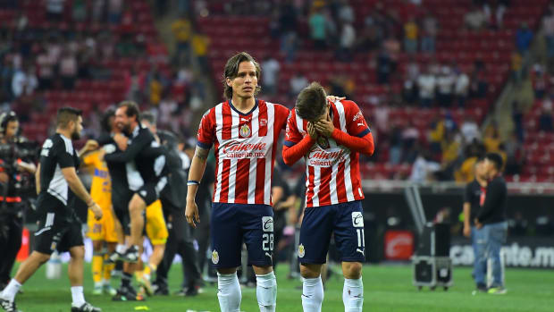 Las Chivas dejaron ir una ventaja de dos goles en la final y perdieron ante Tigres