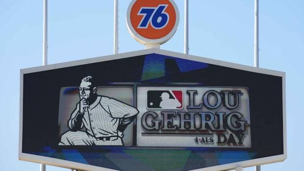 MLB Researcher Sarah Langs Gets Amazing Tribute From Baseball Personalities  on Lou Gehrig Day - Fastball