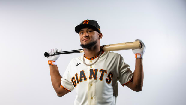 WATCH: SF Giants OF Lewis Brinson leads off Tuesday's game with a home run  - Sports Illustrated San Francisco Giants News, Analysis and More