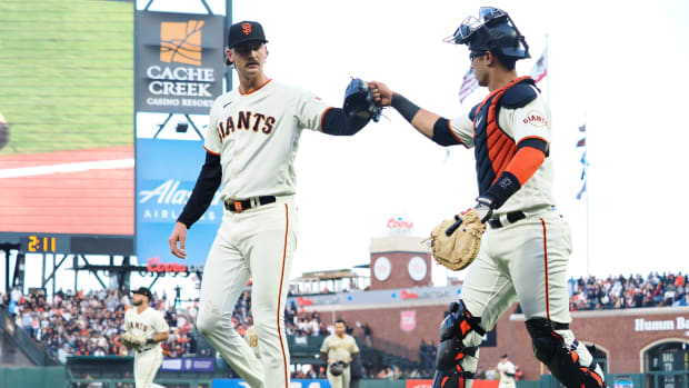 SF Giants trying outfielder Joc Pederson at first base - Sports Illustrated San  Francisco Giants News, Analysis and More
