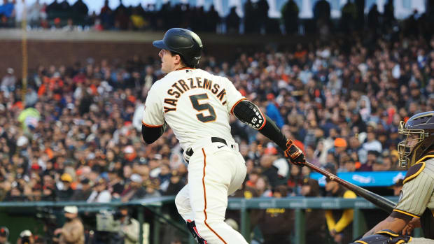 SF Giants: LaMonte Wade wants the ball from historic Splash Hit - Sports  Illustrated San Francisco Giants News, Analysis and More