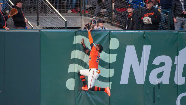 LaMonte Wade hits historic homer, but SF Giants lose to O's 3-2 - Sports  Illustrated San Francisco Giants News, Analysis and More
