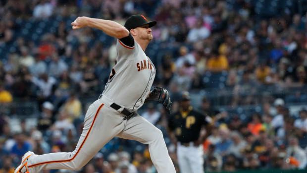 SF Giants salvage Logan Webb's strong outing in 4-2 win over Reds - Sports  Illustrated San Francisco Giants News, Analysis and More