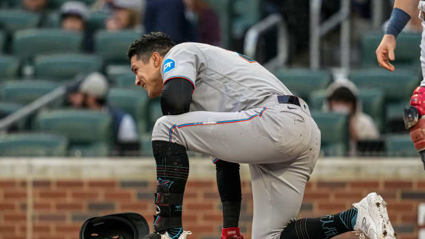 Miami Marlins Star Jazz Chisholm Jr. Shows Off UFO Chain Before NL Wild  Card Game