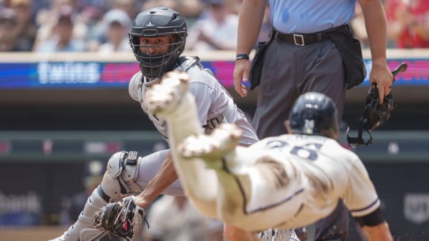 Watch: Shortly before walk-off hit, freak pitch hit Ryan Jeffers