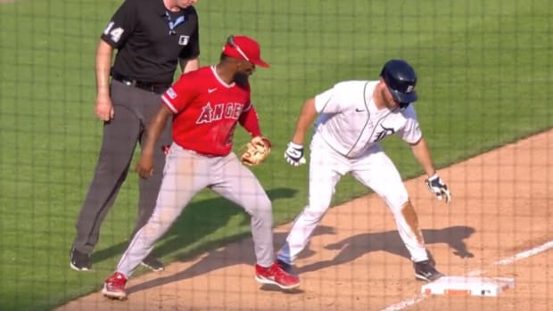 Tigers Catcher Got Tagged Out On a Very Silly Baserunning Blunder, and Fans Were in Disbelief