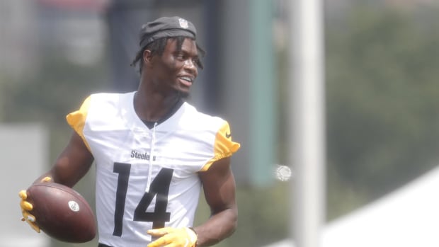 Pittsburgh Steelers George Pickens More Talented than Minnesota Vikings WR  Justin Jefferson - Sports Illustrated Georgia Bulldogs News, Analysis and  More