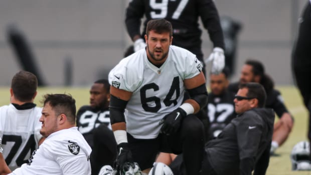 Las Vegas Raiders Signed Center Hroniss Grasu to the Active Roster - Sports  Illustrated Las Vegas Raiders News, Analysis and More