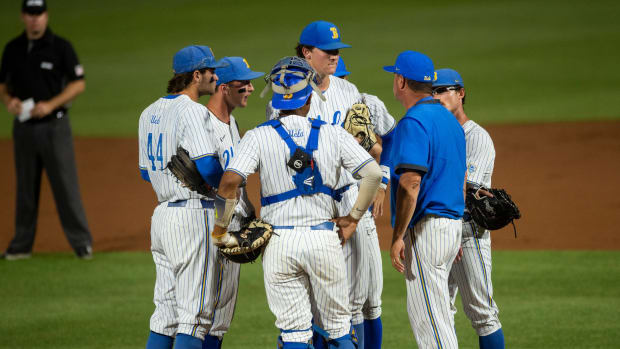 UCLA Baseball Alumni Come Back to Defeat Current Squad After Year Off From  Event - Sports Illustrated UCLA Bruins News, Analysis and More