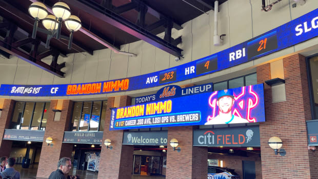 New York Mets to Retire 2 Legends Jersey Numbers Next Season - Sports  Illustrated New York Mets News, Analysis and More