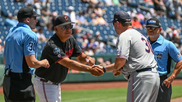 Stanford ace Quinn Mathews to enter the transfer portal - Sports  Illustrated All Cardinal News, Analysis and More