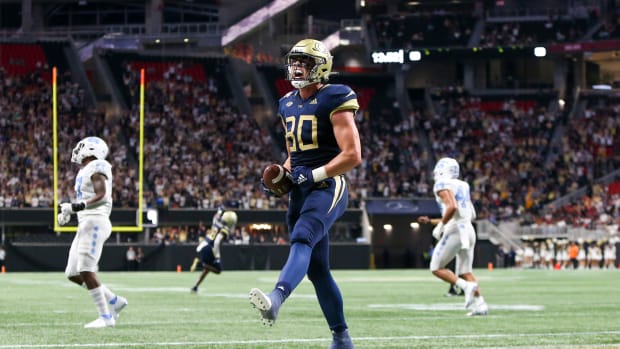 Georgia Tech Tight End Dylan Leonard